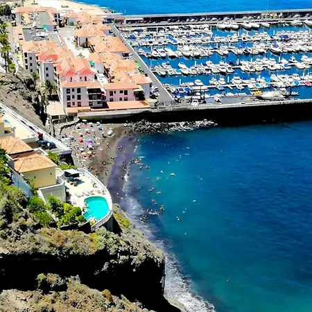 Ocean Wave Gigantes * Acantilado de los Gigantes