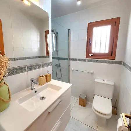 Ocean Wave Gigantes - 2 Pools & Stunning Ocean Views *